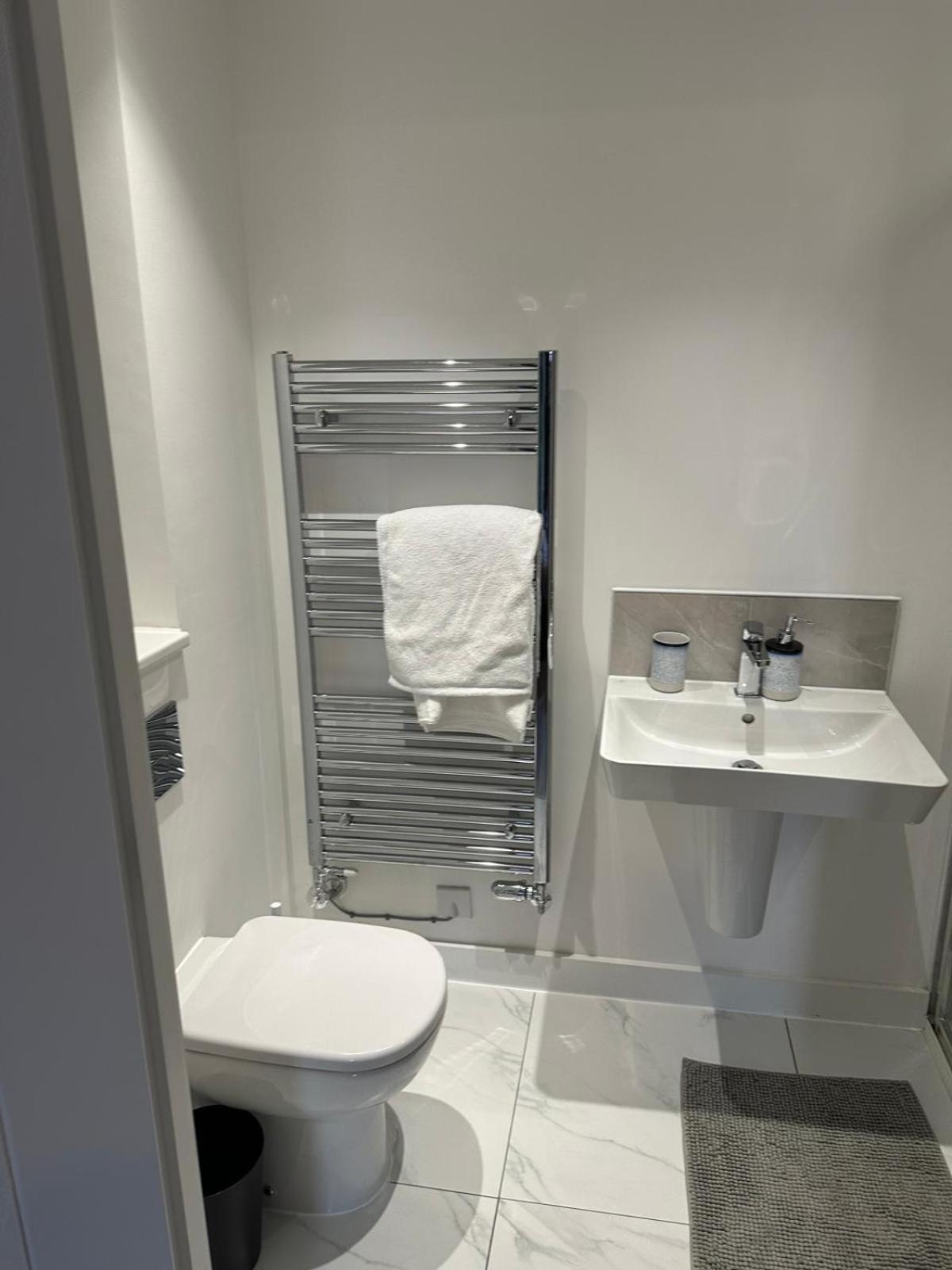 Lush King Ensuite In A Shared